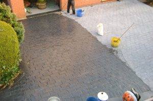 driveway sealer